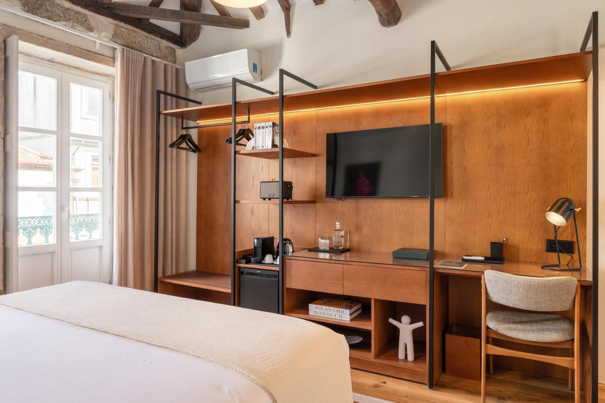 Rosario Suites Townhouse (Adults Only) Porto Room photo